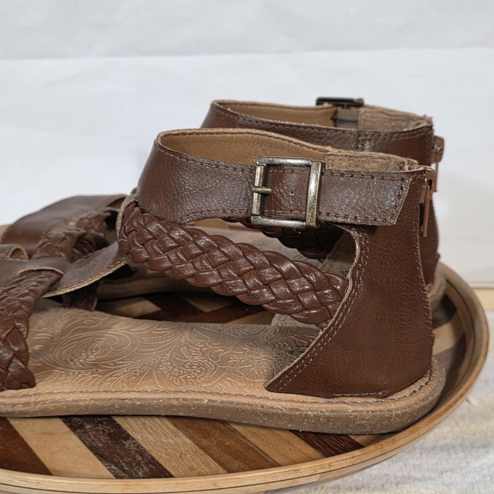 B.O.C by Born Women's Melinda Gladiator Sandal size 10 Brown Stappy - Picture 8 of 16